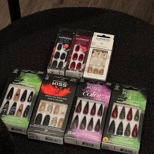 Kiss imPRESS Limited Edition Halloween Bundle of   7 Nails (bonus Xmas Set)